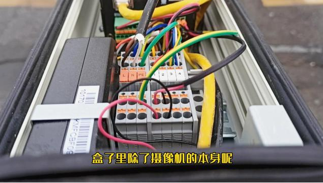 車牌識別攝像機和普通攝像機有哪些區(qū)別？