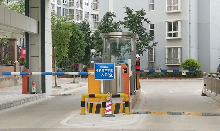 車輛識別系統(tǒng)為何被應(yīng)用在小區(qū)門口？